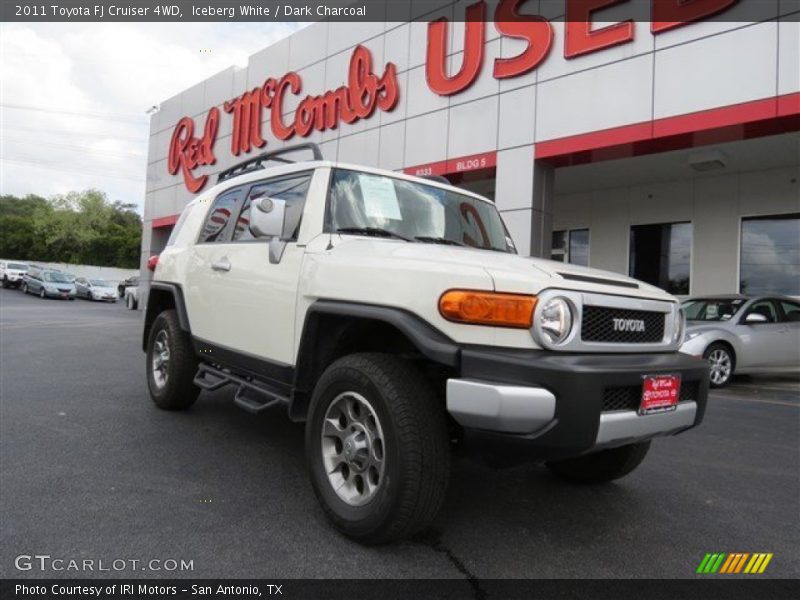 Iceberg White / Dark Charcoal 2011 Toyota FJ Cruiser 4WD