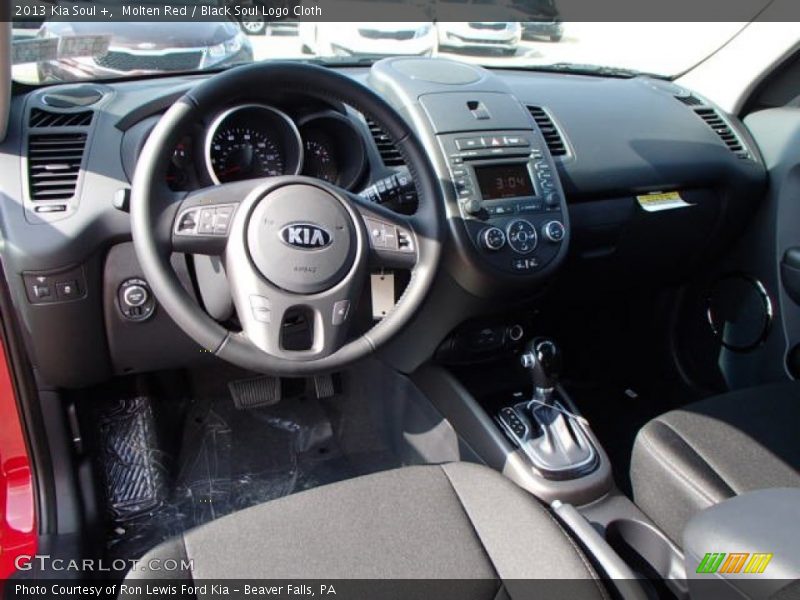 Molten Red / Black Soul Logo Cloth 2013 Kia Soul +