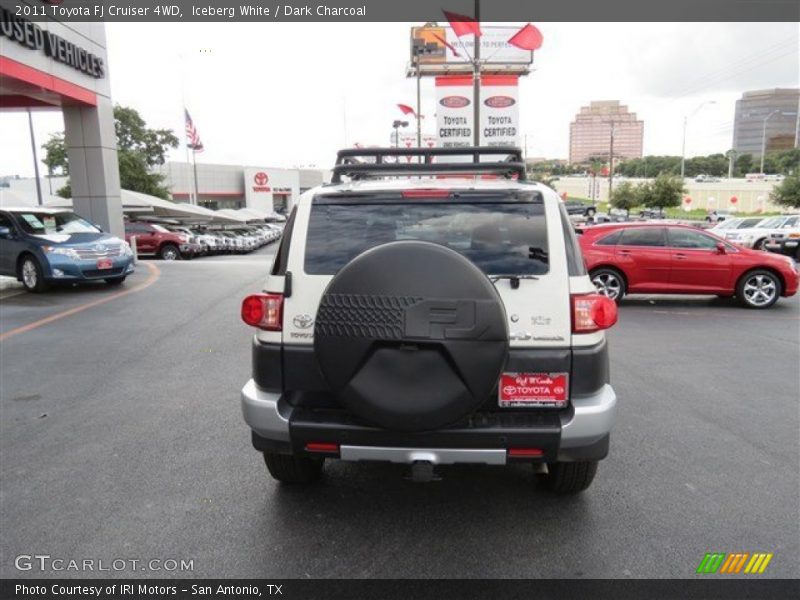 Iceberg White / Dark Charcoal 2011 Toyota FJ Cruiser 4WD