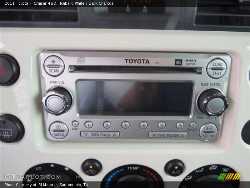 Iceberg White / Dark Charcoal 2011 Toyota FJ Cruiser 4WD