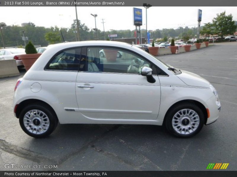 Bianco (White) / Marrone/Avorio (Brown/Ivory) 2013 Fiat 500 Lounge