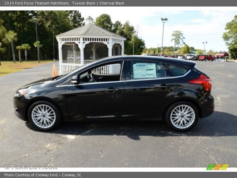 Tuxedo Black / Charcoal Black 2014 Ford Focus Titanium Hatchback