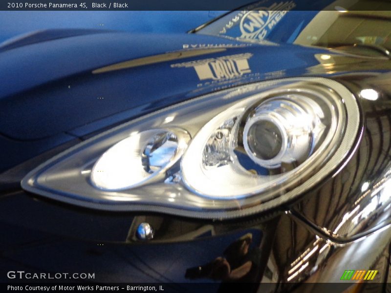 Black / Black 2010 Porsche Panamera 4S