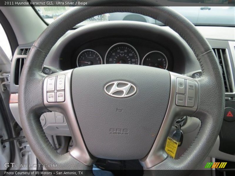 Ultra Silver / Beige 2011 Hyundai Veracruz GLS