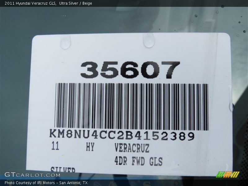 Ultra Silver / Beige 2011 Hyundai Veracruz GLS