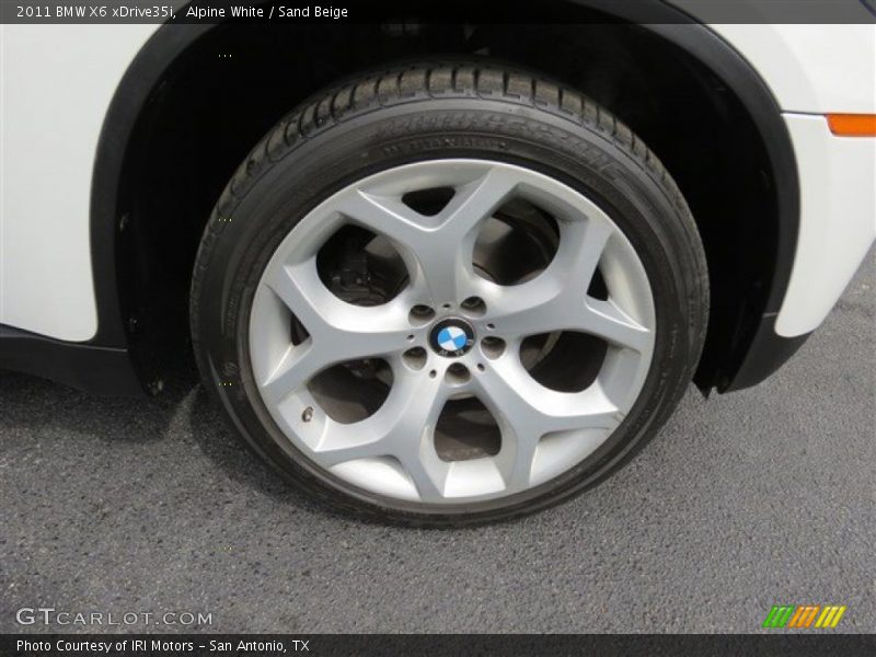 Alpine White / Sand Beige 2011 BMW X6 xDrive35i