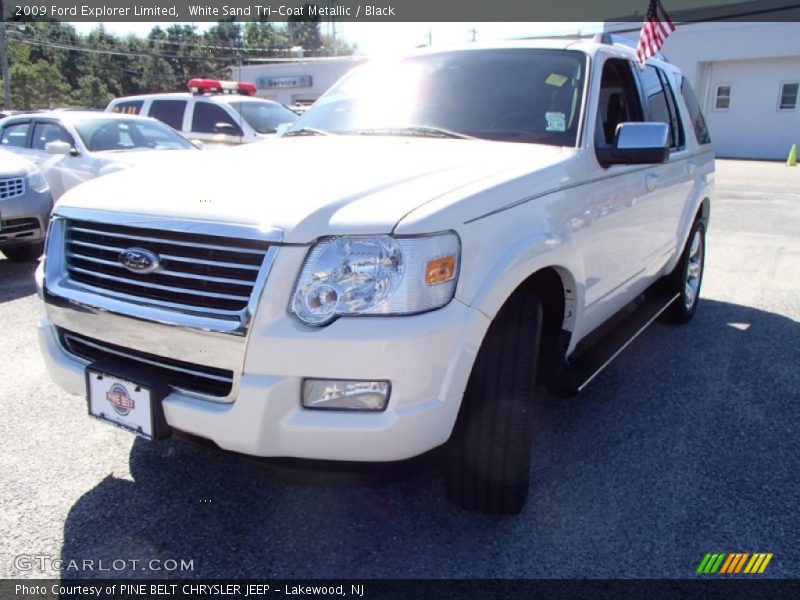 White Sand Tri-Coat Metallic / Black 2009 Ford Explorer Limited