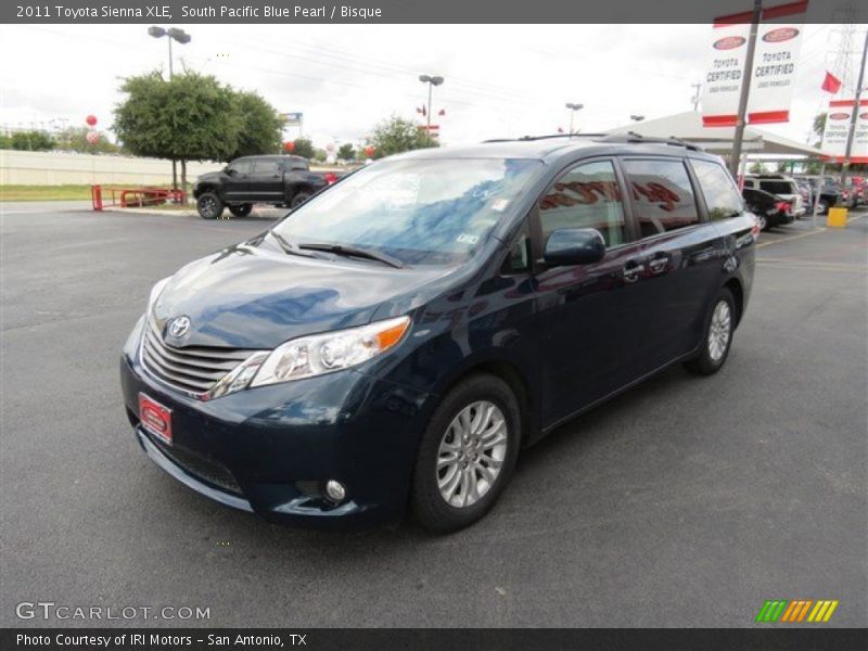 South Pacific Blue Pearl / Bisque 2011 Toyota Sienna XLE