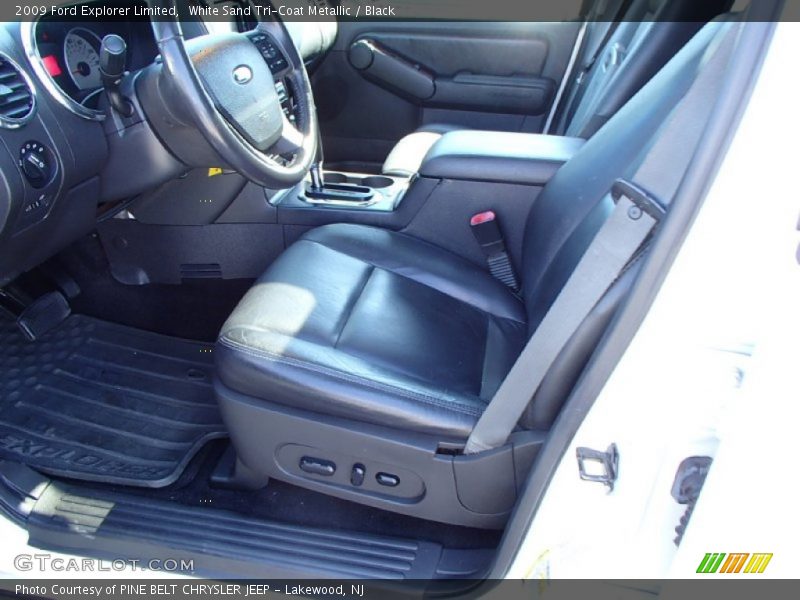 White Sand Tri-Coat Metallic / Black 2009 Ford Explorer Limited
