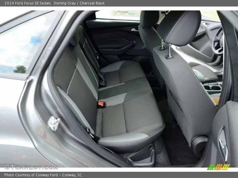 Sterling Gray / Charcoal Black 2014 Ford Focus SE Sedan