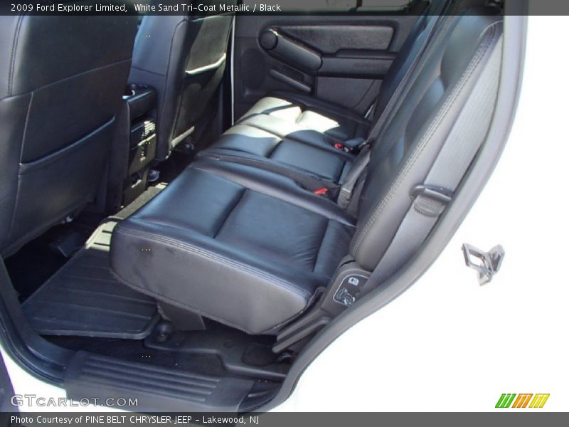 White Sand Tri-Coat Metallic / Black 2009 Ford Explorer Limited