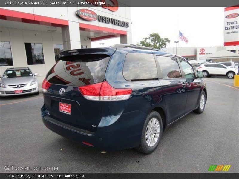 South Pacific Blue Pearl / Bisque 2011 Toyota Sienna XLE