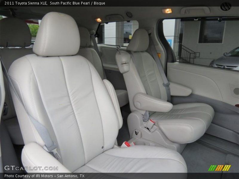 South Pacific Blue Pearl / Bisque 2011 Toyota Sienna XLE