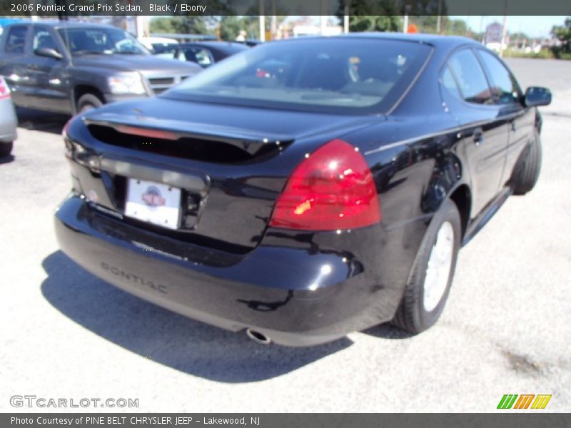 Black / Ebony 2006 Pontiac Grand Prix Sedan