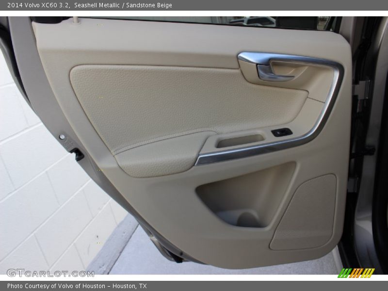 Seashell Metallic / Sandstone Beige 2014 Volvo XC60 3.2