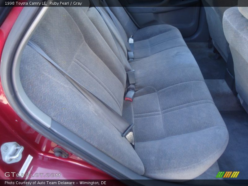 Ruby Pearl / Gray 1998 Toyota Camry LE