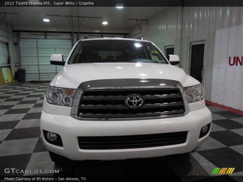 Super White / Graphite 2013 Toyota Sequoia SR5