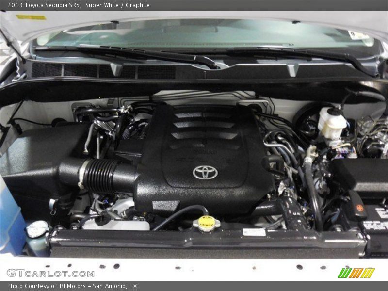 Super White / Graphite 2013 Toyota Sequoia SR5