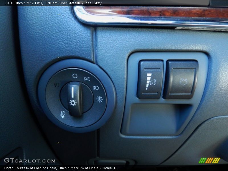 Brilliant Silver Metallic / Steel Gray 2010 Lincoln MKZ FWD