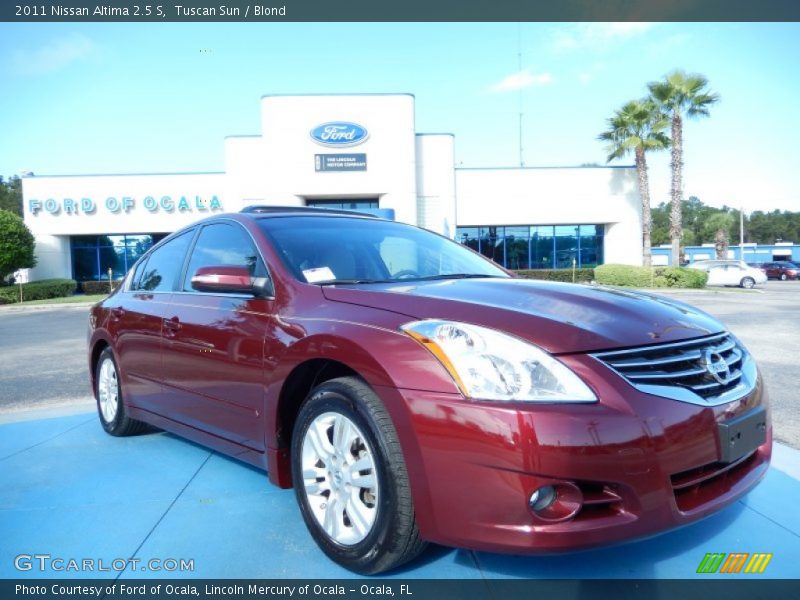 Tuscan Sun / Blond 2011 Nissan Altima 2.5 S