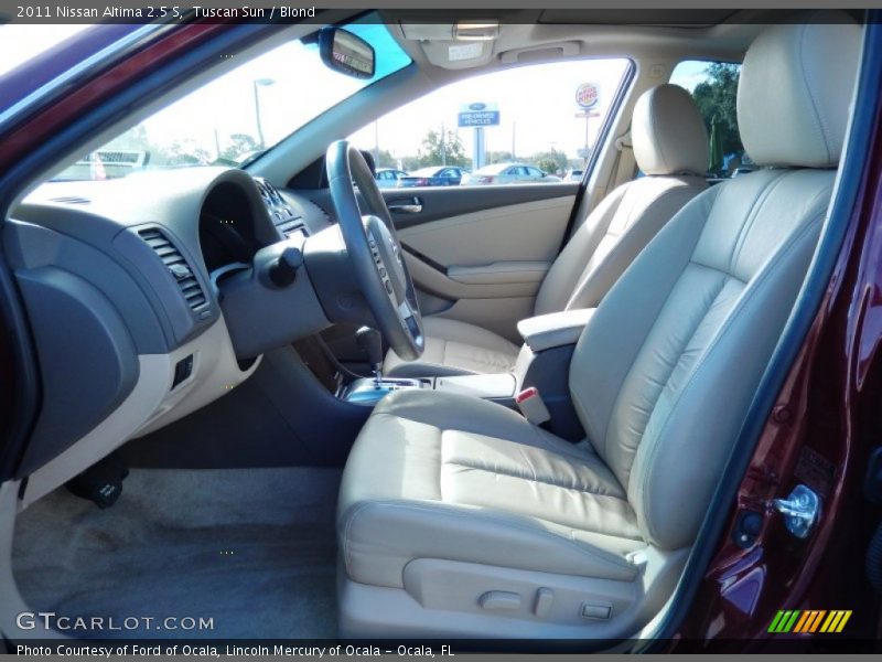 Tuscan Sun / Blond 2011 Nissan Altima 2.5 S
