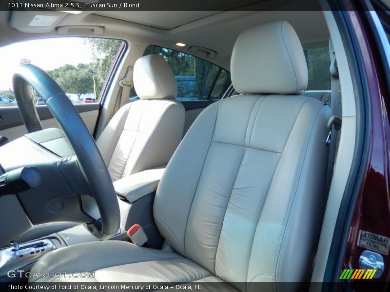 Tuscan Sun / Blond 2011 Nissan Altima 2.5 S
