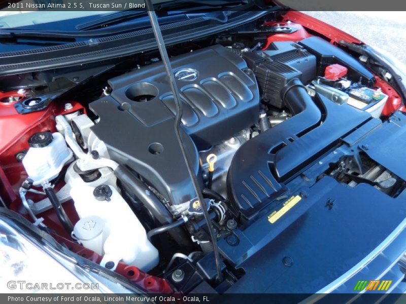 Tuscan Sun / Blond 2011 Nissan Altima 2.5 S