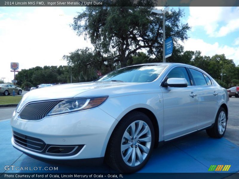 Ingot Silver Metallic / Light Dune 2014 Lincoln MKS FWD