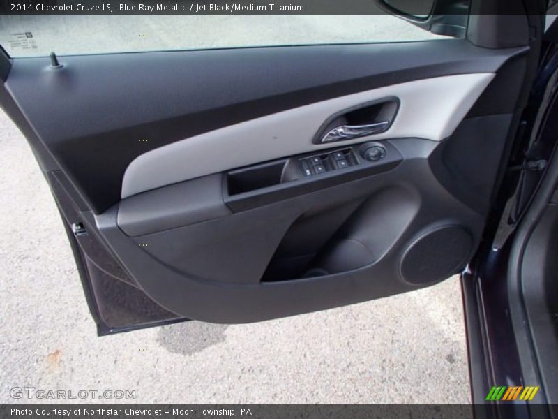 Blue Ray Metallic / Jet Black/Medium Titanium 2014 Chevrolet Cruze LS