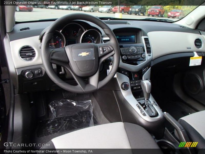 Blue Ray Metallic / Jet Black/Medium Titanium 2014 Chevrolet Cruze LS