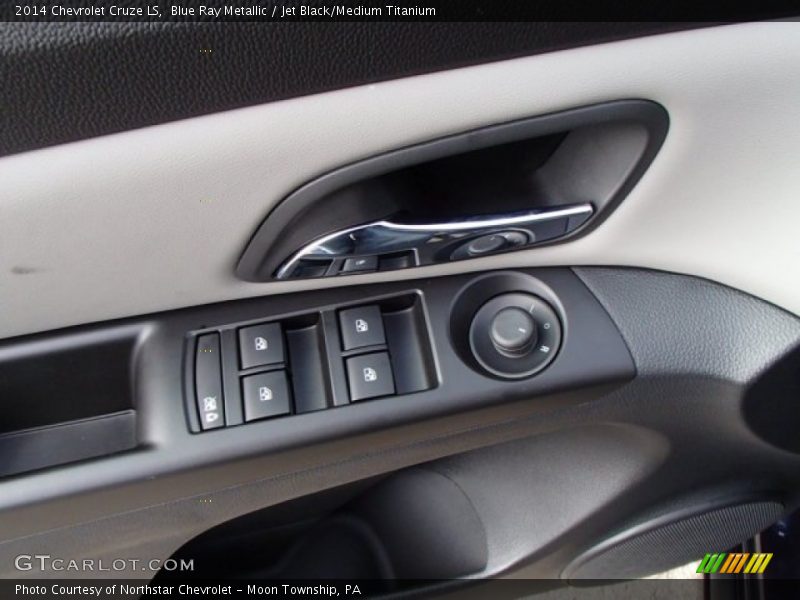 Blue Ray Metallic / Jet Black/Medium Titanium 2014 Chevrolet Cruze LS