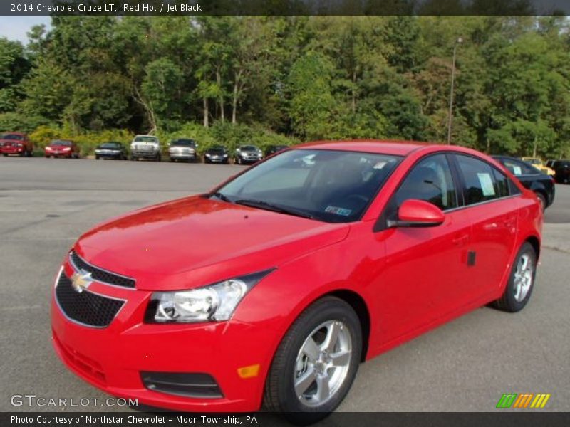Red Hot / Jet Black 2014 Chevrolet Cruze LT