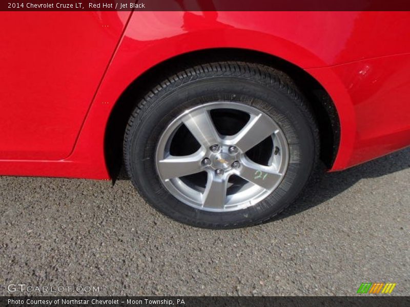 Red Hot / Jet Black 2014 Chevrolet Cruze LT