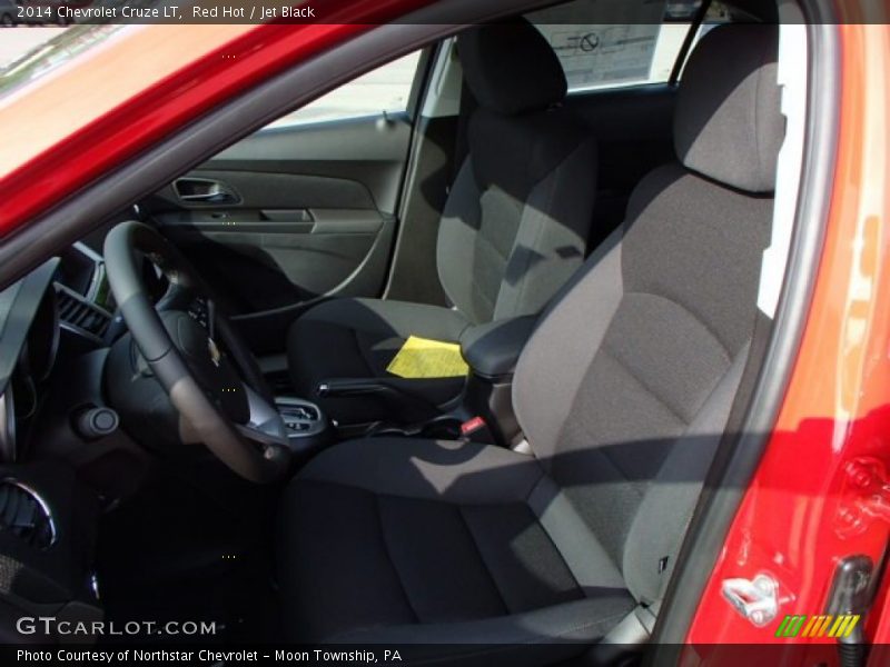 Red Hot / Jet Black 2014 Chevrolet Cruze LT