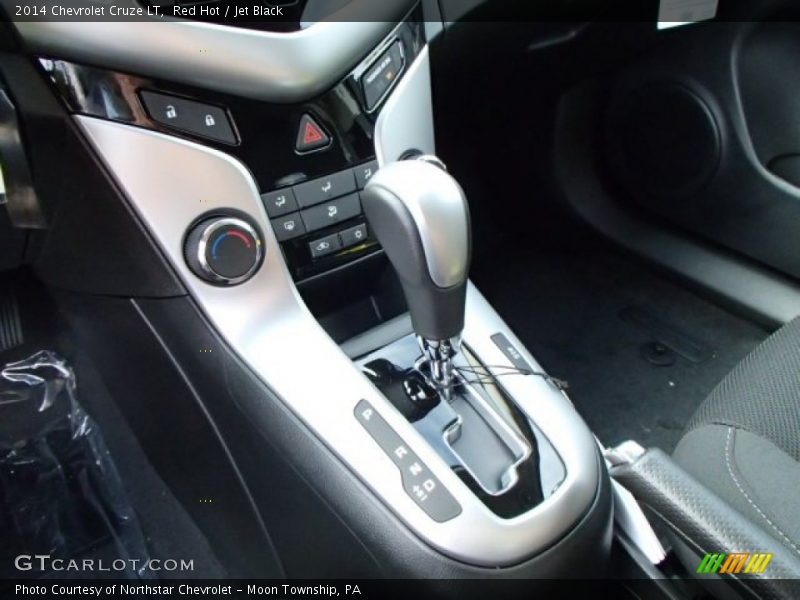 Red Hot / Jet Black 2014 Chevrolet Cruze LT