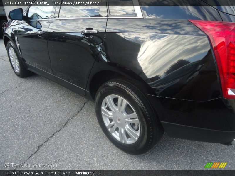 Black Raven / Ebony/Ebony 2012 Cadillac SRX Luxury