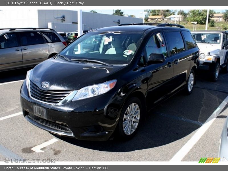 Black / Light Gray 2011 Toyota Sienna LE AWD