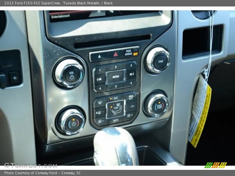 Tuxedo Black Metallic / Black 2013 Ford F150 FX2 SuperCrew