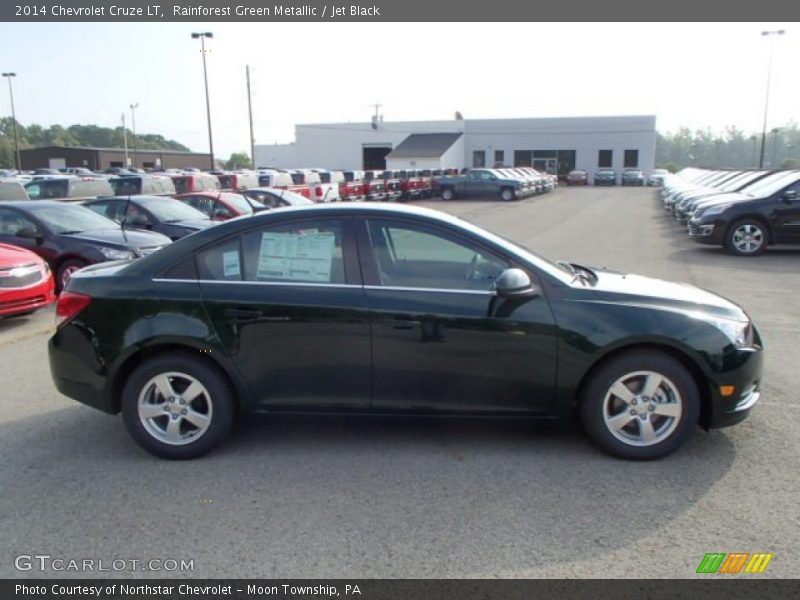 Rainforest Green Metallic / Jet Black 2014 Chevrolet Cruze LT