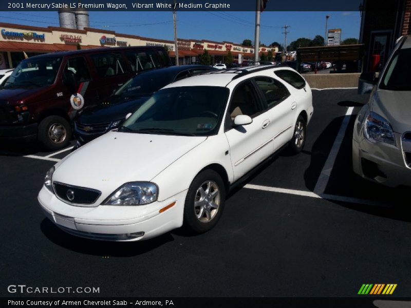 Vibrant White / Medium Graphite 2001 Mercury Sable LS Premium Wagon