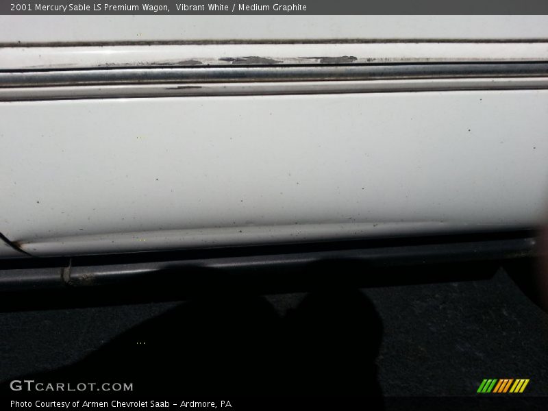Vibrant White / Medium Graphite 2001 Mercury Sable LS Premium Wagon