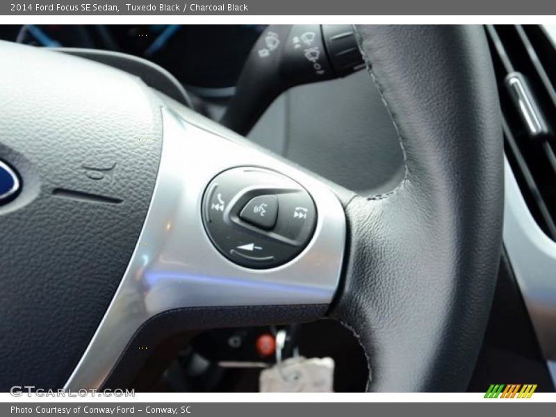 Tuxedo Black / Charcoal Black 2014 Ford Focus SE Sedan