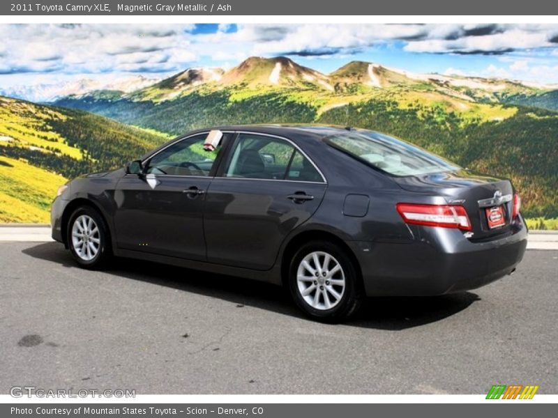 Magnetic Gray Metallic / Ash 2011 Toyota Camry XLE