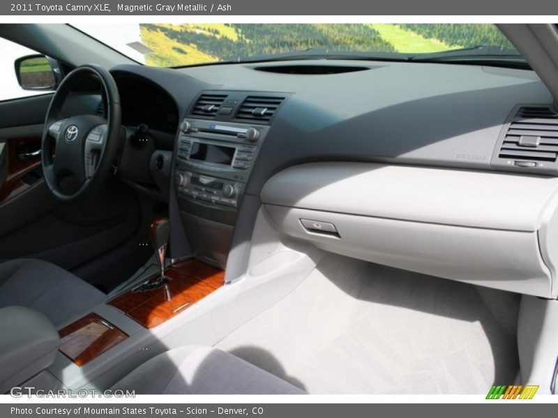 Magnetic Gray Metallic / Ash 2011 Toyota Camry XLE