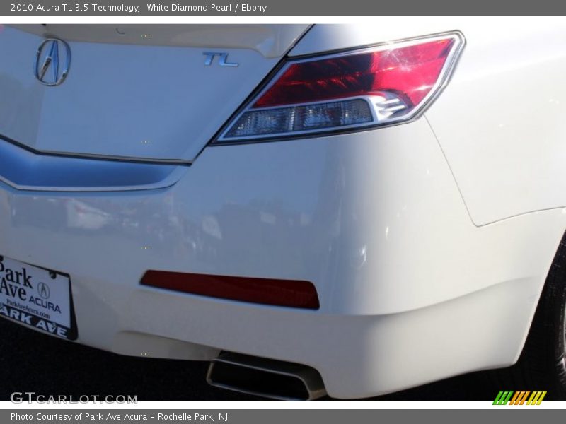 White Diamond Pearl / Ebony 2010 Acura TL 3.5 Technology