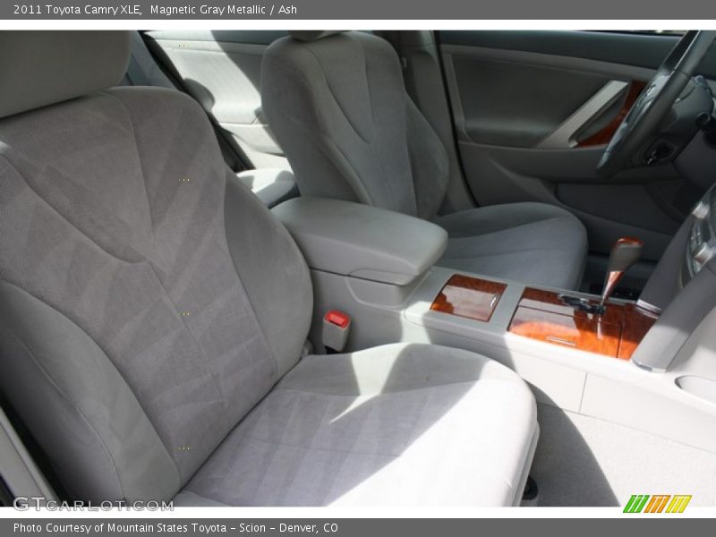 Magnetic Gray Metallic / Ash 2011 Toyota Camry XLE