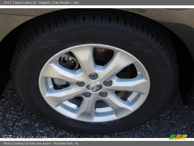 Magnetic Gray Metallic / Ash 2011 Toyota Camry LE