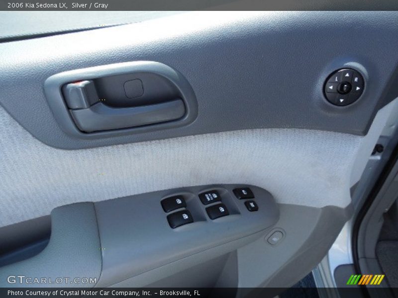 Silver / Gray 2006 Kia Sedona LX