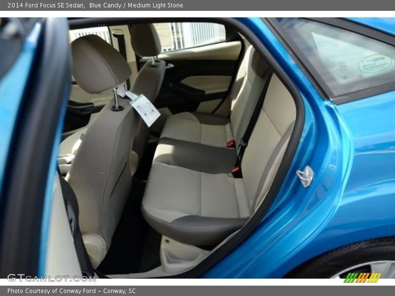 Blue Candy / Medium Light Stone 2014 Ford Focus SE Sedan