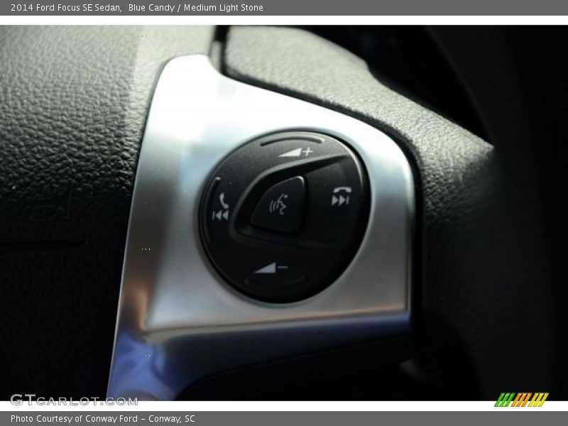 Blue Candy / Medium Light Stone 2014 Ford Focus SE Sedan